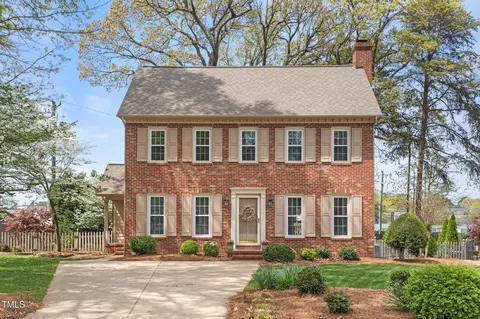 3529 Elk St, Burlington, NC 27215