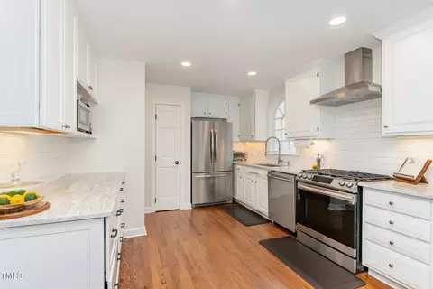 Kitchen - 7017 Sandringham Ct, Raleigh, NC 27613 photo 2 of 3