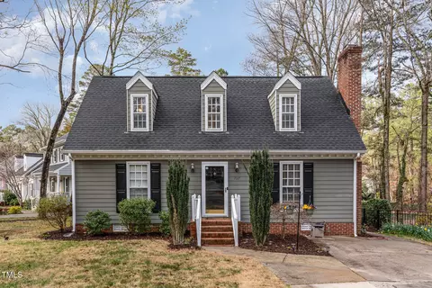 Exterior - 7017 Sandringham Ct, Raleigh, NC 27613 photo 1 of 9