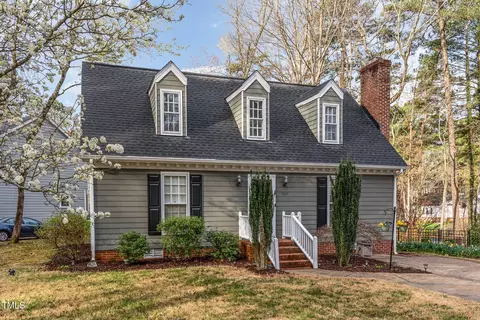 Exterior - 7017 Sandringham Ct, Raleigh, NC 27613 photo 2 of 9