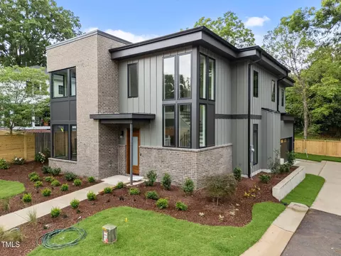 2305 Turners Aly, Raleigh, NC 27607