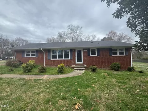 1618 Gerringer Mill Rd, Burlington, NC 27217