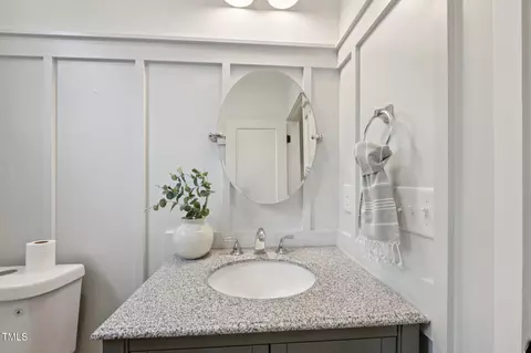 Bath - 802 Pleasant Dr, Durham, NC 27703 photo 1 of 5