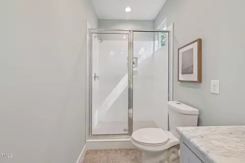 Bath - 802 Pleasant Dr, Durham, NC 27703 photo 3 of 5