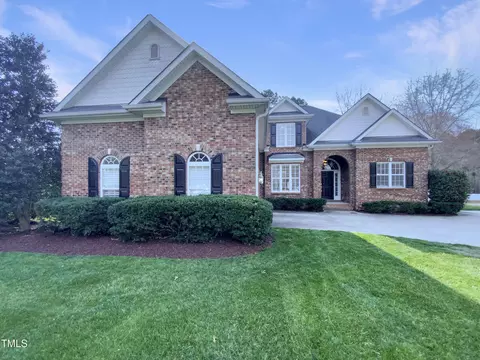 138 Parkdale Ln, Clayton, NC 27520