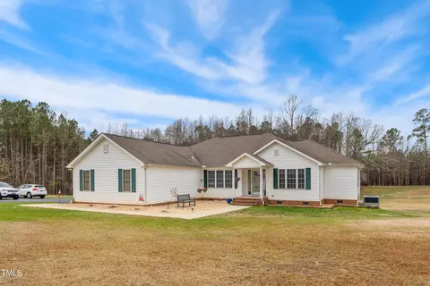 2650 Spring Hill Rd, Spring Hope, NC 27882