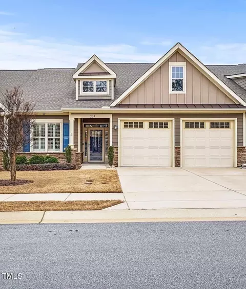 255 Thornwhistle Pl, Garner, NC 27529