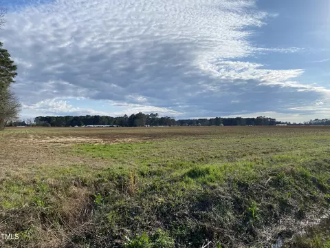 1 Tart Rd, Dunn, NC 28334 photo 7