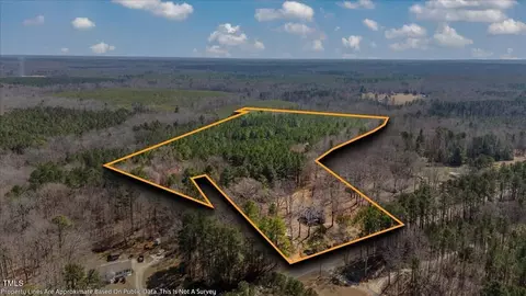 9056 Hicksboro Rd, Oxford, NC 27565