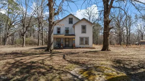 9056 Hicksboro Rd, Oxford, NC 27565 photo 3