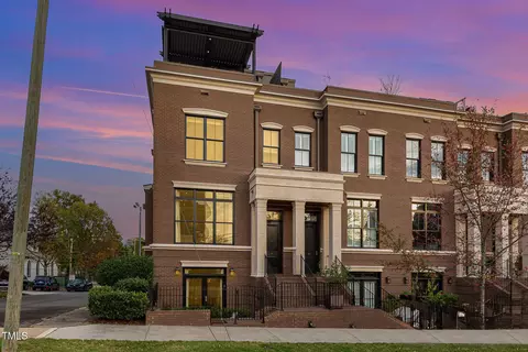 117 S Bloodworth St, Raleigh, NC 27601