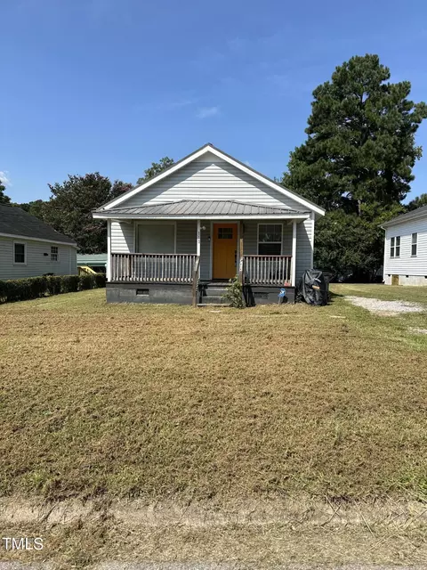 113 Warren Ave, Oxford, NC 27565