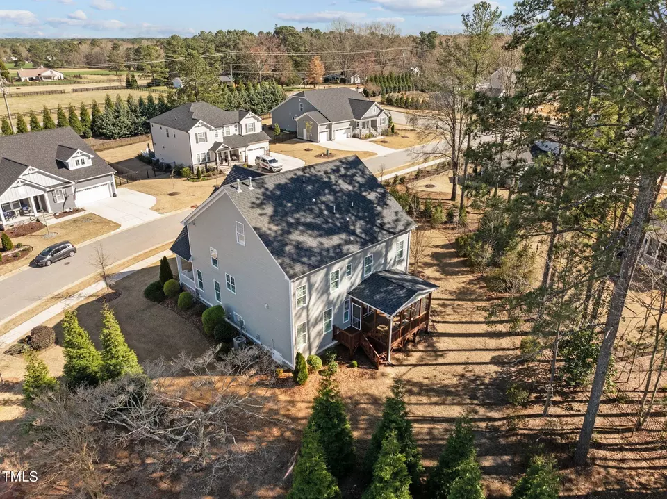 View/Area - 1013 Manchaca Loop, Apex, NC 27539 photo 2 of 4