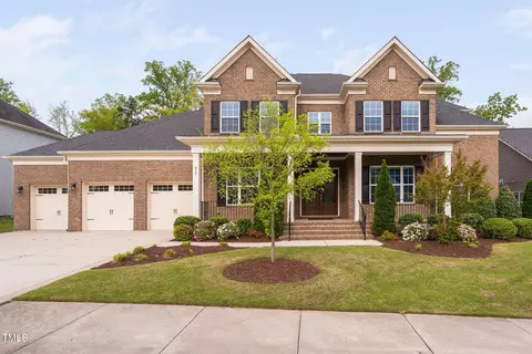832 Mountain Vista Ln, Cary, NC 27519