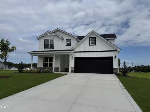 18 Tuskeegee Dr, Smithfield, NC 27577