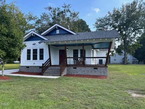 6235 Pine St, Bailey, NC 27807 photo 1