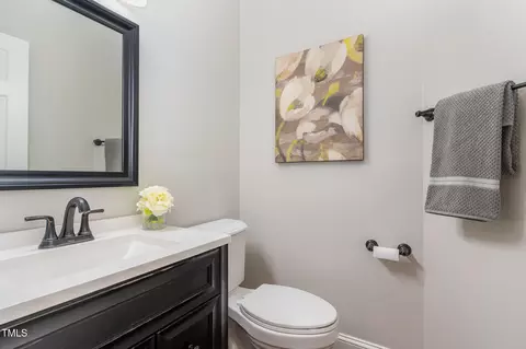 Bath - 5000 Celbridge Pl, Raleigh, NC 27613 photo 4 of 7
