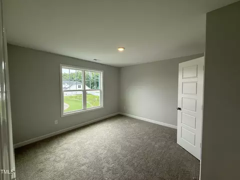 274 Yardley Dr, Smithfield, NC 27577 photo 9