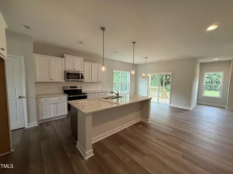 274 Yardley Dr, Smithfield, NC 27577 photo 3