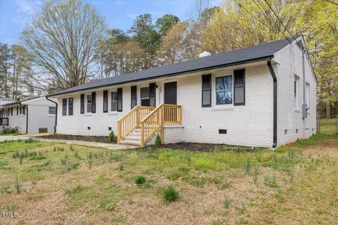 Exterior - 409 Avery St, Garner, NC 27529 photo 2 of 8