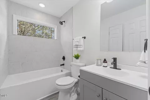 Bath - 409 Avery St, Garner, NC 27529 photo 1 of 6