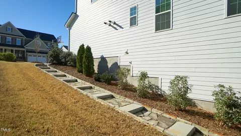 Exterior - 1532 Champlain Crest Way, Cary, NC 27513 photo 5 of 15