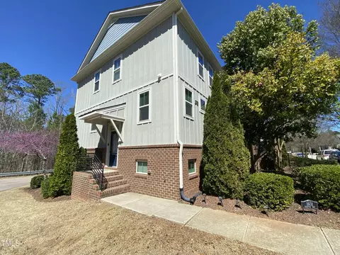 1601 Crafton Way, Raleigh, NC 27607