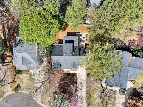View/Area - 308 Burnt Pine Ct, Apex, NC 27502 photo 1 of 4