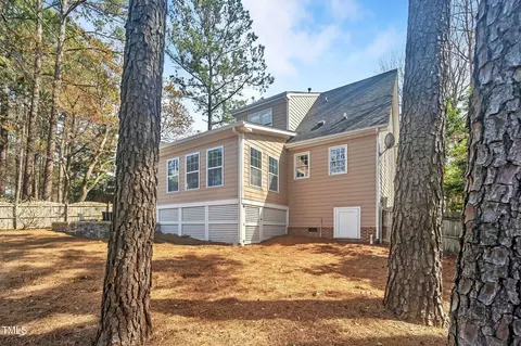 Exterior - 308 Burnt Pine Ct, Apex, NC 27502 photo 8 of 12