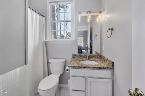 Bath - 308 Burnt Pine Ct, Apex, NC 27502 photo 2 of 3