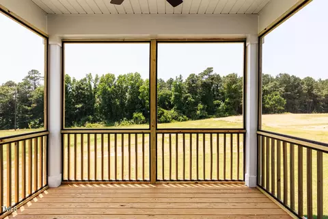 Exterior - 207 Golfview Ave, Benson, NC 27504 photo 2 of 4