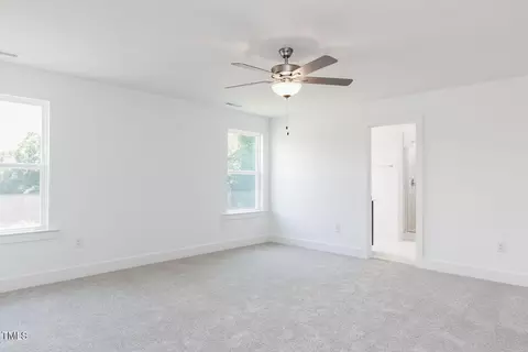 245 Golfview Ave, Benson, NC 27504 photo 12