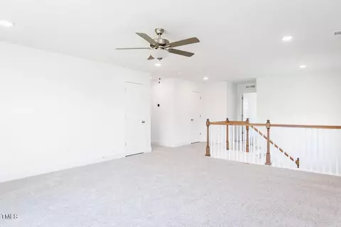 245 Golfview Ave, Benson, NC 27504 photo 11