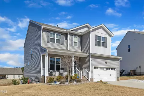 240 S Stonehaven Way, Clayton, NC 27527