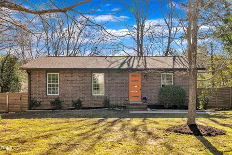 113 Ellen Pl, Chapel Hill, NC 27514