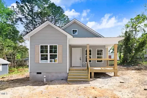 707 Aycock St S, Wilson, NC 27893