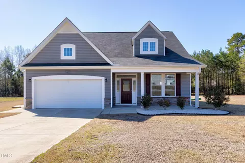 1613 Osprey Ridge Dr, Willow Spring, NC 27592