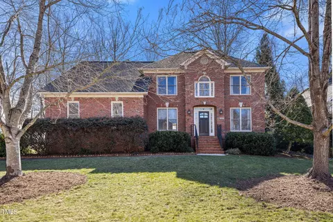 6410 Clubside Dr, Whitsett, NC 27377
