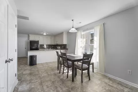 615 S Orange Ave, Dunn, NC 28334 photo 9