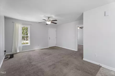 615 S Orange Ave, Dunn, NC 28334 photo 7