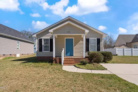 615 S Orange Ave, Dunn, NC 28334