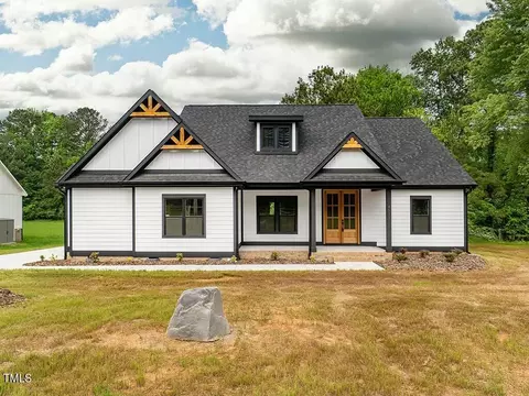 4017 Mebane Oaks Rd, Mebane, NC 27302