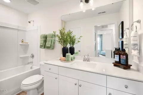 Bath - 112 Siebold St, Garner, NC 27529 photo 1 of 6