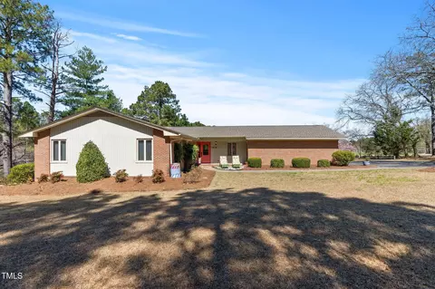 7516 Mourning Dove Dr, Sanford, NC 27332