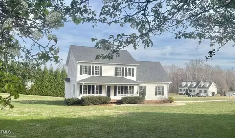 723 Whitt Town Rd, Roxboro, NC 27574