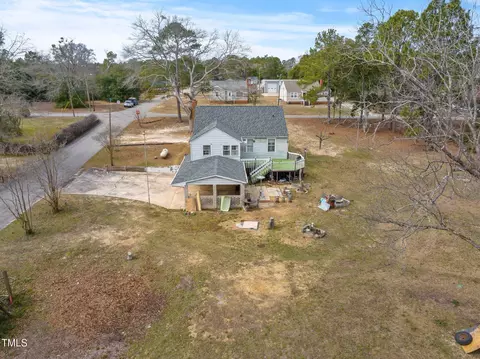 607 Henderson St, Hamlet, NC 28345 photo 10