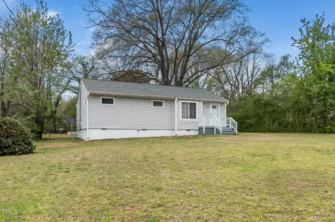 513 Kenway St, Garner, NC 27529