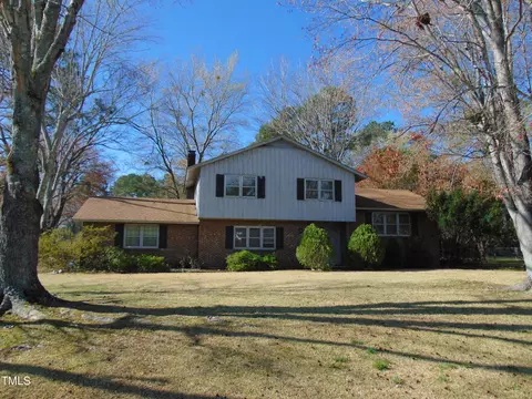 3601 Colonial Ln, Rocky Mount, NC 27804
