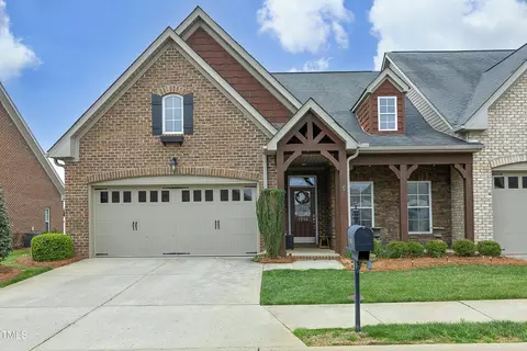 1914 Tweed Ln, Burlington, NC 27215