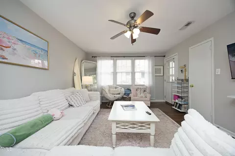 Living - 609 Tower St, Raleigh, NC 27607 photo 1 of 2